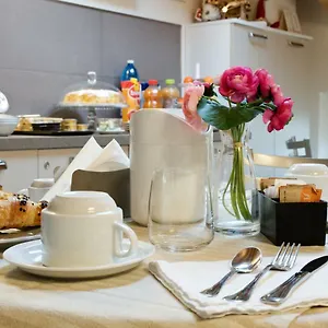 La Casa Di Rosa Bed & Breakfast